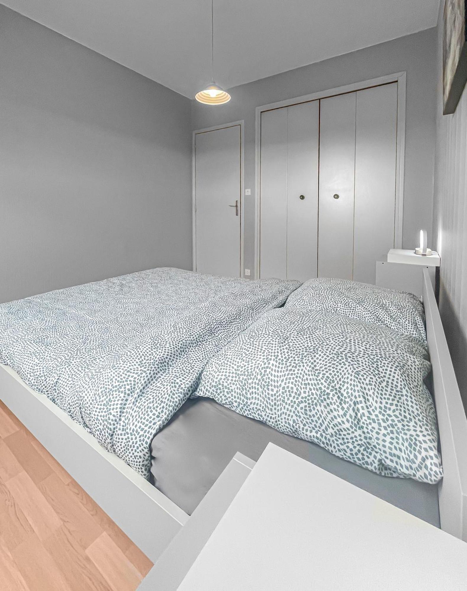 Pied-A-Terre A Montlucon Apartman Kültér fotó